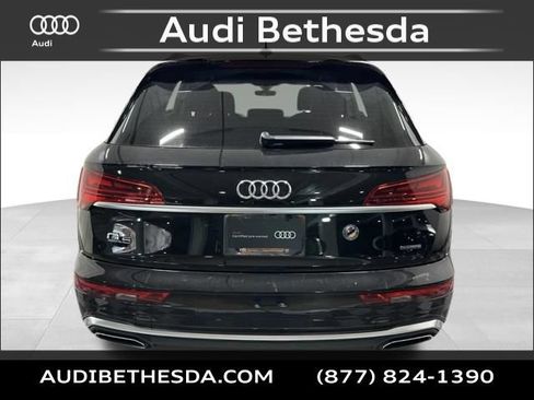 Certified 2023 Audi Q5 2.0T Premium w/ Convenience Package AWD/4WD image 6