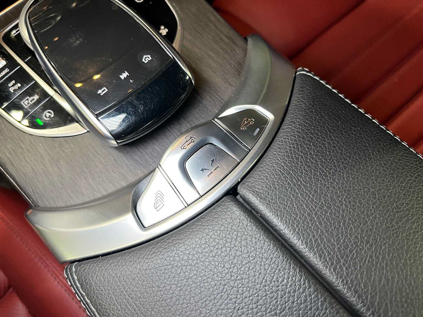 Used 2023 Mercedes-Benz C 300 4MATIC Cabriolet image 30