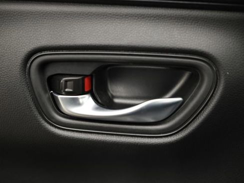 Certified 2025 Honda HR-V Sport image 16