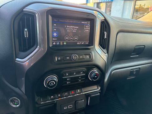 Used 2023 Chevrolet Silverado 1500 Custom image 27