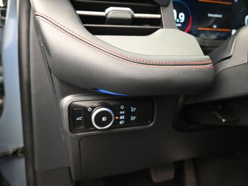 Used 2025 Ford Explorer ST-Line w/ Premium Package RWD image 15