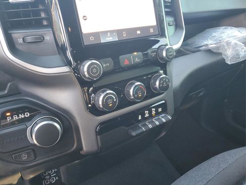 Certified 2025 RAM 1500 Big Horn image 16