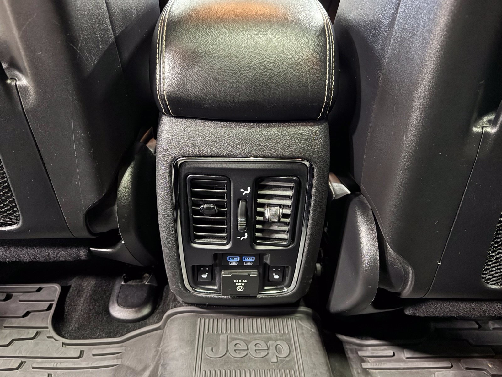 Used 2014 Jeep Grand Cherokee Limited w/ Luxury Group II AWD/4WD image 38