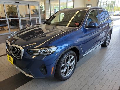 Used 2022 BMW X3 xDrive30i w/ Premium Package 2