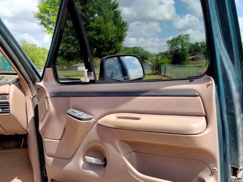 Used 1993 Ford Bronco Eddie Bauer image 18