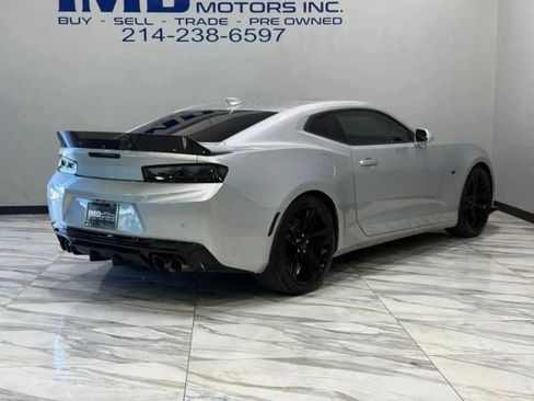 Used 2016 Chevrolet Camaro SS image 6