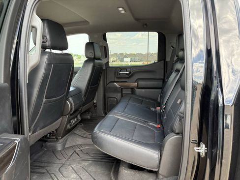 Used 2019 Chevrolet Silverado 1500 RST AWD/4WD image 11