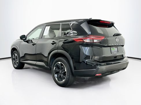 Used 2025 Nissan Rogue SV AWD/4WD image 5