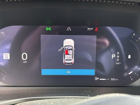 New 2026 Volvo XC40 B5 Core w/ Climate Package AWD/4WD image 15