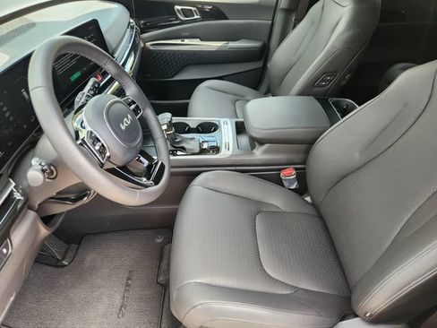 Used 2026 Kia Carnival SX Prestige FWD image 14