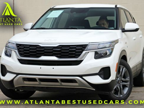 Used 2023 Kia Seltos LX AWD/4WD image 1