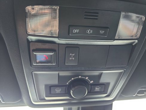 Used 2021 Toyota Tacoma TRD Off-Road w/ Blackout Package (TMS) image 30