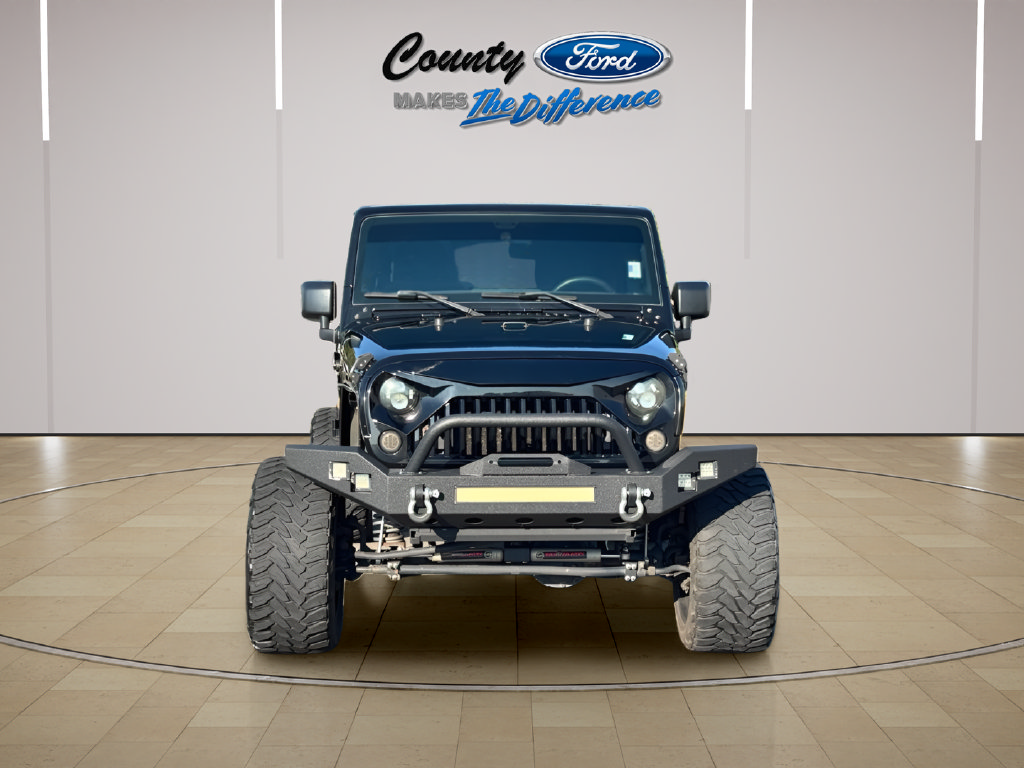 Used 2015 Jeep Wrangler Unlimited Sport w/ Max Tow Package AWD/4WD image 4