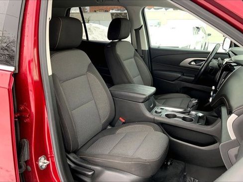 Used 2018 Chevrolet Traverse LT w/ LPO, Cargo Package image 6