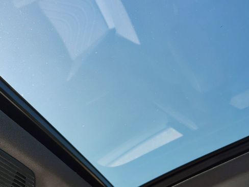 New 2026 Volkswagen Tiguan SE R-Line image 21