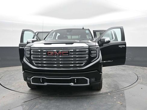 New 2026 GMC Sierra 1500 Denali w/ Denali Reserve Package image 44
