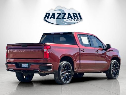Used 2022 Chevrolet Silverado 1500 LTZ w/ Z71 Off-Road Package AWD/4WD image 3