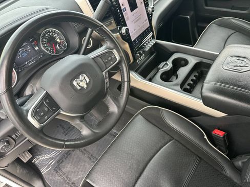 Used 2024 RAM 2500 Laramie image 10