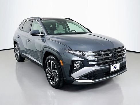 New 2026 Hyundai Tucson Limited FWD image 3