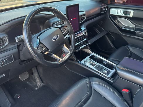 Used 2021 Ford Explorer ST w/ Equipment Group 401A image 5