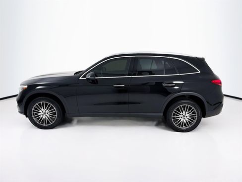 Certified 2024 Mercedes-Benz GLC 300 4MATIC image 5