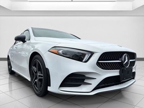 Used 2021 Mercedes-Benz A 220 4MATIC image 8