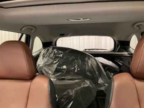 Used 2022 Subaru Outback Touring image 16