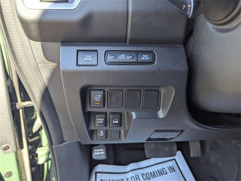 Used 2022 Nissan Frontier SV w/ Technology Package image 20