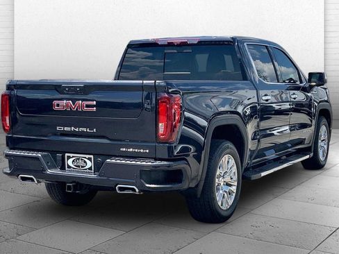 Used 2023 GMC Sierra 1500 Denali w/ Technology Package AWD/4WD image 12