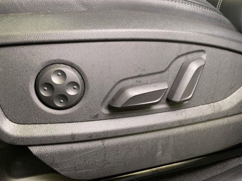 Certified 2023 Audi Q5 2.0T Premium w/ Convenience Package image 17