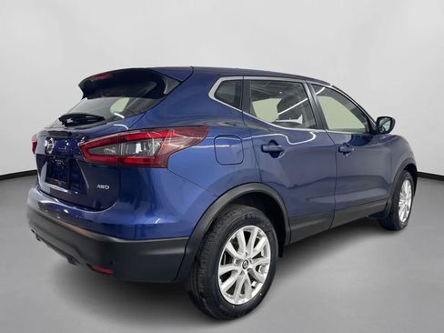 Used 2022 Nissan Rogue Sport S image 10