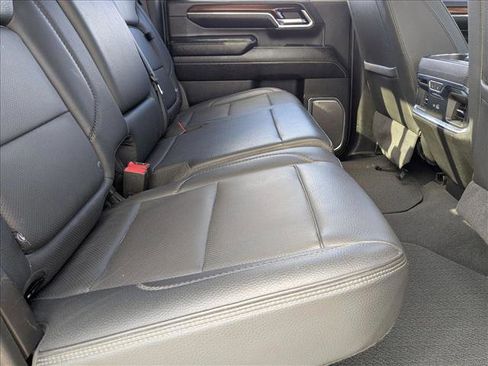 Used 2024 GMC Sierra 3500 Denali w/ Denali Reserve Package image 19