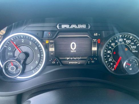 Used 2022 RAM 2500 Laramie image 24