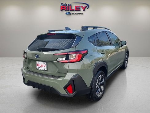 Used 2026 Subaru Crosstrek 2.0i Premium image 5