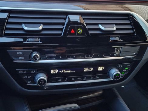 Used 2023 BMW 530i w/ M Sport Package image 25