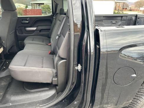 Used 2018 Chevrolet Silverado 1500 LT w/ All Star Edition AWD/4WD image 9