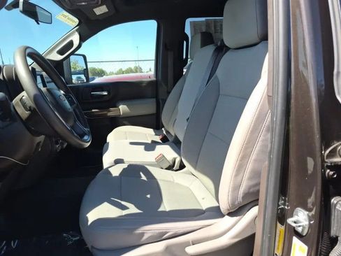Used 2020 Chevrolet Silverado 2500 LT w/ Gooseneck/5TH Wheel Package AWD/4WD image 8