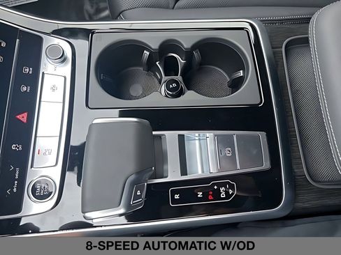 New 2026 Audi Q7 3.0T Premium Plus AWD/4WD image 34