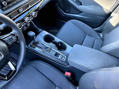 Used 2023 Honda Civic LX image 15