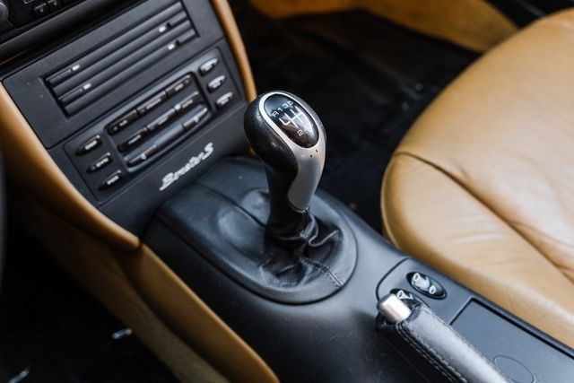 Used 2000 Porsche Boxster S RWD image 13