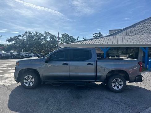 Used 2019 Chevrolet Silverado 1500 Custom w/ Custom Value Package RWD image 2