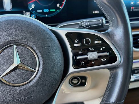 Used 2020 Mercedes-Benz GLS 450 4MATIC image 38