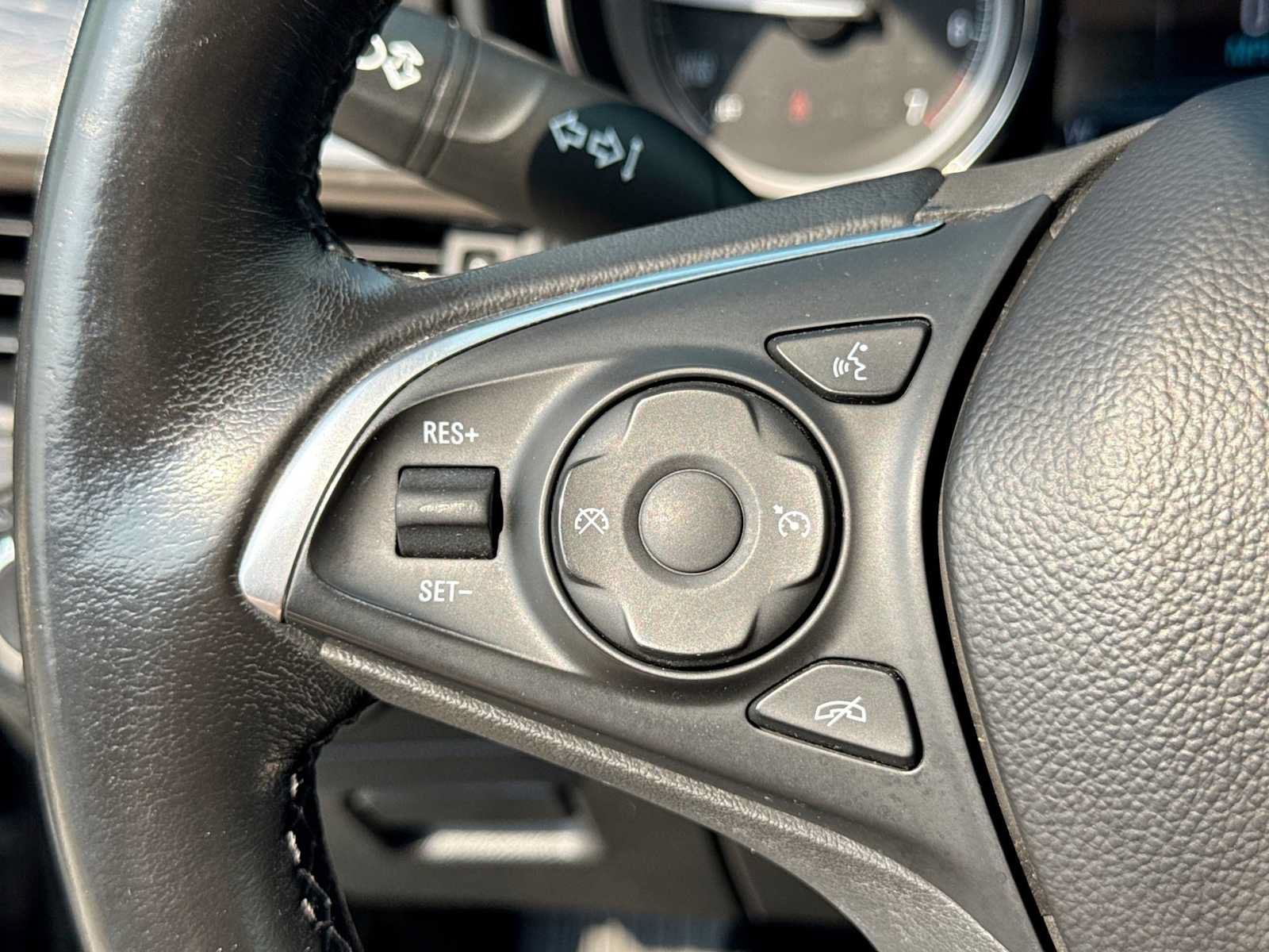 Used 2020 Buick Envision Preferred FWD image 22
