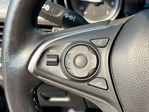 Used 2020 Buick Envision Preferred FWD image 22