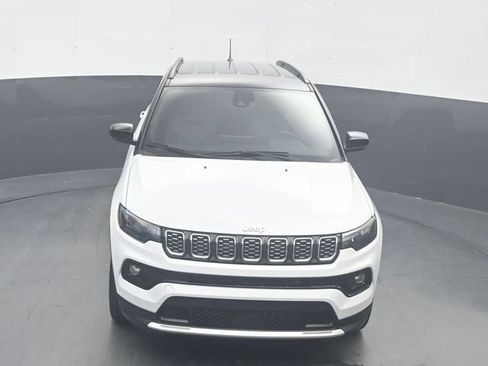 Used 2025 Jeep Compass Limited AWD/4WD image 20