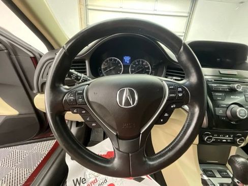 Used 2015 Acura ILX w/ Premium Package FWD image 8