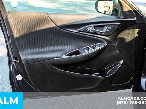 Used 2023 Chevrolet Malibu LT image 38