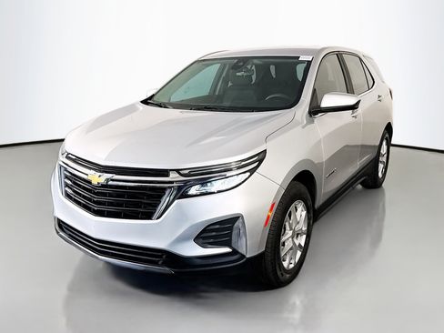 Used 2022 Chevrolet Equinox LT FWD image 4