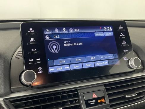 Used 2022 Honda Accord Sport image 7