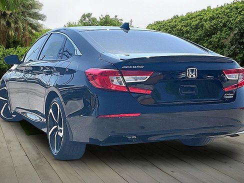 Used 2022 Honda Accord Sport image 12